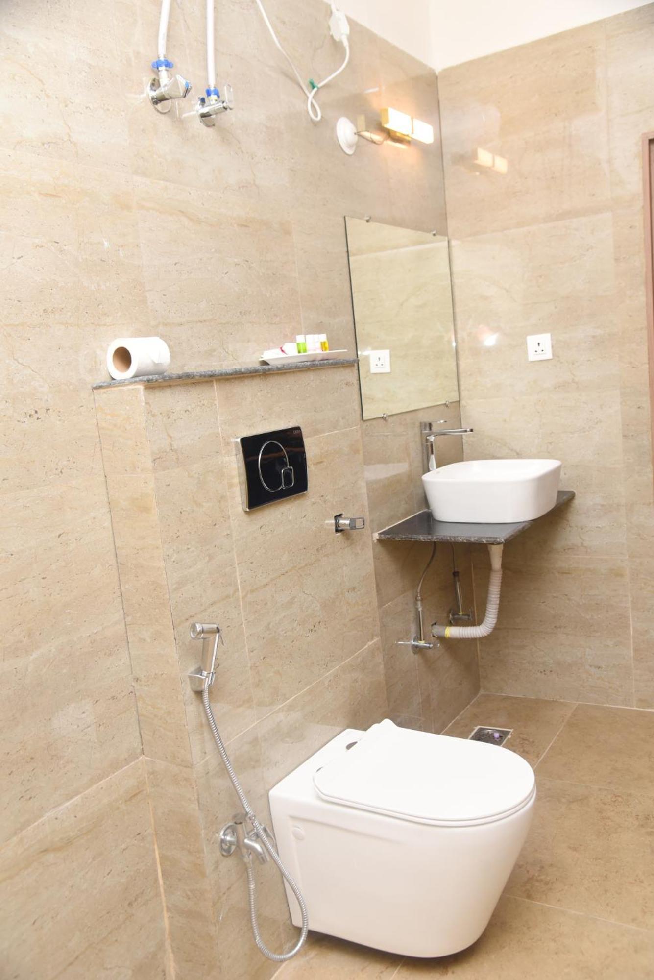 Hotel Eco Park Rewa Esterno foto